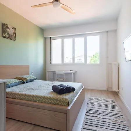 Logement 6 Personnes Marseille Exterior photo